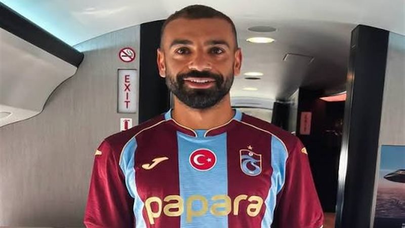 محمد صلاح بالقميص