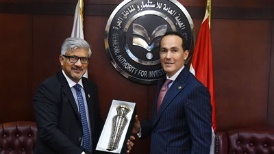 مصر وباكستان تبحثان تعزيز الشراكات الاستثمارية وتوسيع التعاون في قطاعات الصناعة والتكنولوجيا