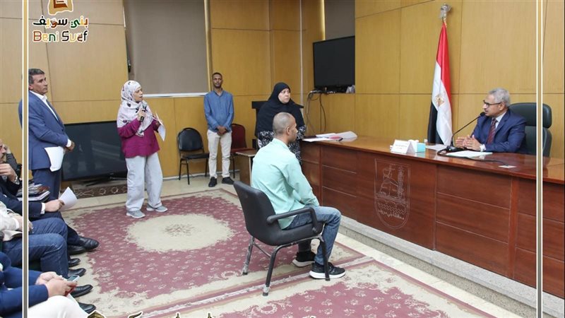 لقاء المحافظ بالمواطنيين