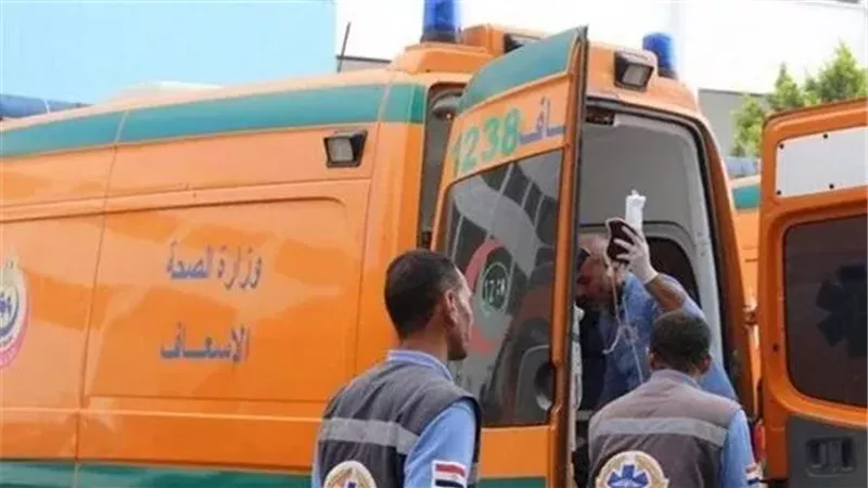 نقل المصابين للمستشفى