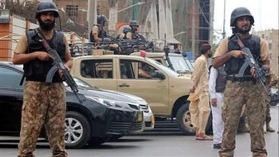 مقتل وإصابة شرطيين في إطلاق نار بشمال غرب باكستان