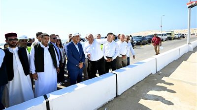 رئيس الوزراء يفتتح كوبري روميل بعد تطويره