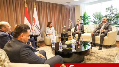 الأكاديمية الوطنية للتدريب توقع بروتوكول تعاون مع حزب حماة الوطن لتنمية وتأهيل الكوادر