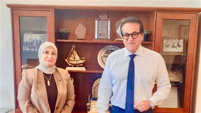 وزير الصحة ونقيب التمريض يبحثان تطوير منظومة التمريض والاستفادة من الكوادر المؤهلة