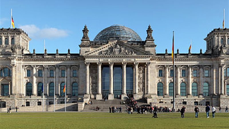 عمر المحطة النووية