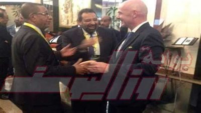 بالصور.. البعثة المصرية تساند 