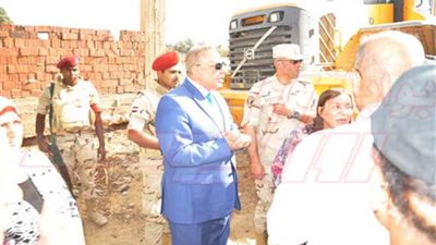 محافظ الجيزة يقود حملة لإسترداد أراضى الدولة المنهوبة