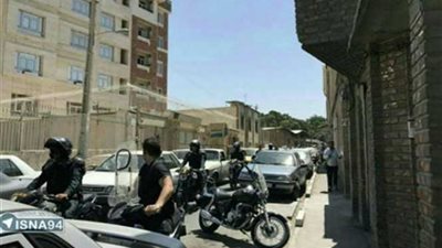 الأمن يعلن انتهاء العمليات في مبنى البرلمان الإيراني‎