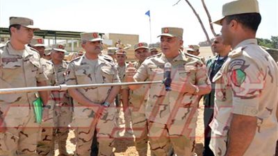 رئيس الأركان يترأس المجلس الأعلى للكليات والمعاهدالعسكرية ويتفقد الأنشطة التعليمية والتدريبية بالحربية