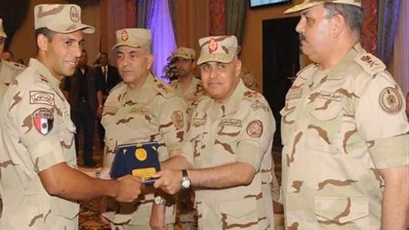 وزير الدفاع: نحرص