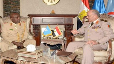 قائد الجيش الصومالى لرئيس الأركان المصرى : نحرص على تعميق التعاون لحماية بلادنا من الإرهاب