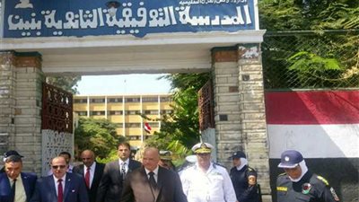 بالصور.. مدير أمن القاهرة يتفقد مدارس الساحل وروض الفرج