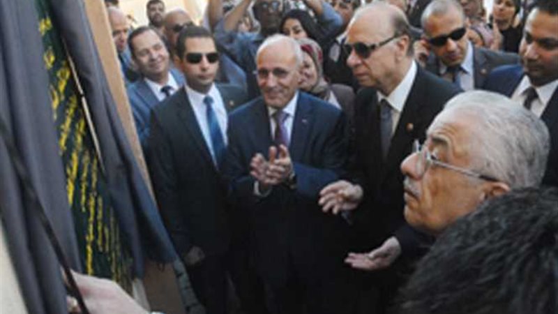 افتتاح مدارس جديدة