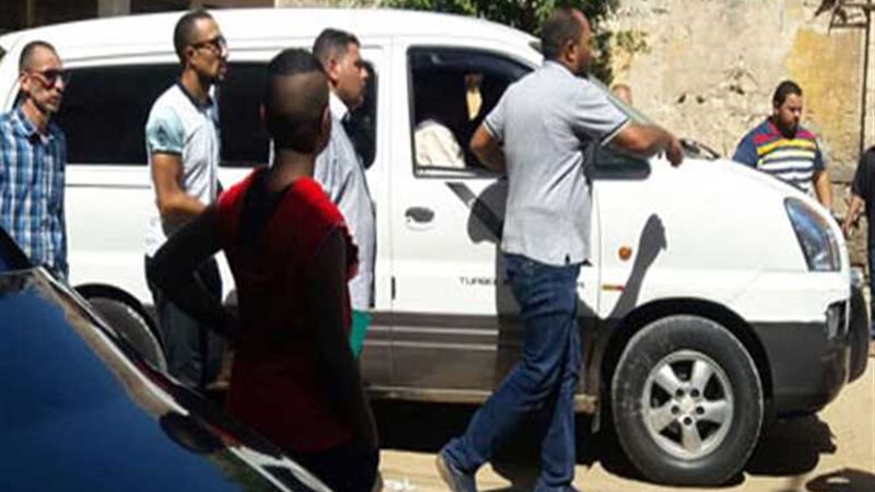 بالصور .. تشييع جثمان