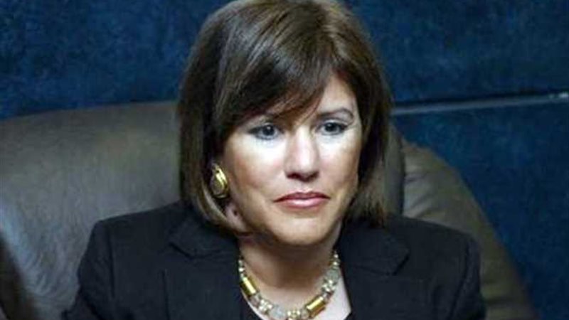 هدى عبد الناصر تهاجم