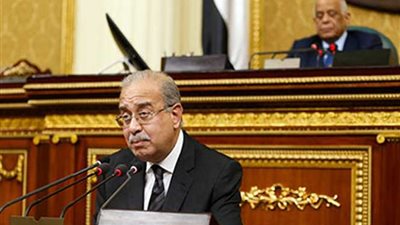 شريف اسماعيل: الزيادة السكانية أكبر تحد ٍ والمرحلة المقبلة حرجة