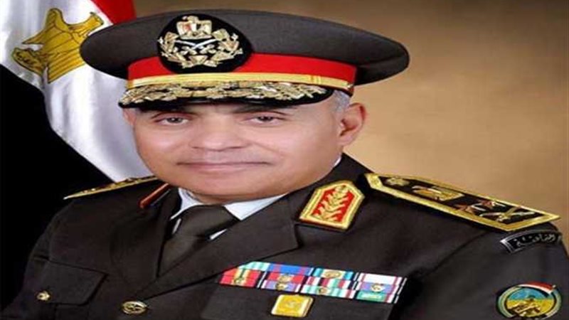 وزير الدفاع يُنيب