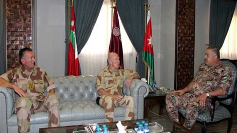 وفد عسكري نرويجي