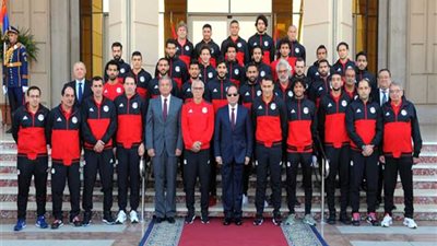 السيسي يستقبل لاعبي المنتخب بعد التأهل لكأس العالم.. غدًا