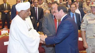 السيسي يصدق على منح المساعد أحمد إدريس وسام النجمة العسكرية