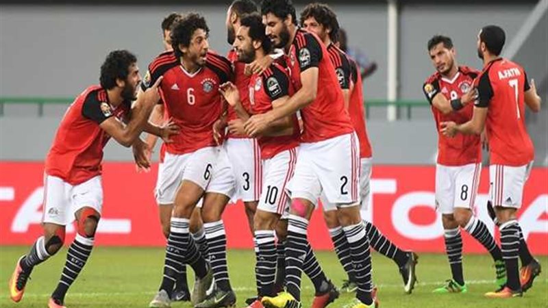 100 شاشة عرض بمراكز