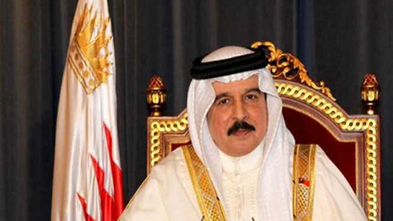 العاهل البحريني يهنئ