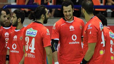 يد الأهلي يخوض مرانا للمشاركة ببطولة الأهلي