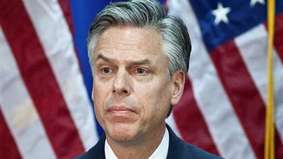 السفير الأمريكي بروسيا يتعهد بتشجيع فرص السفر بين البلدين