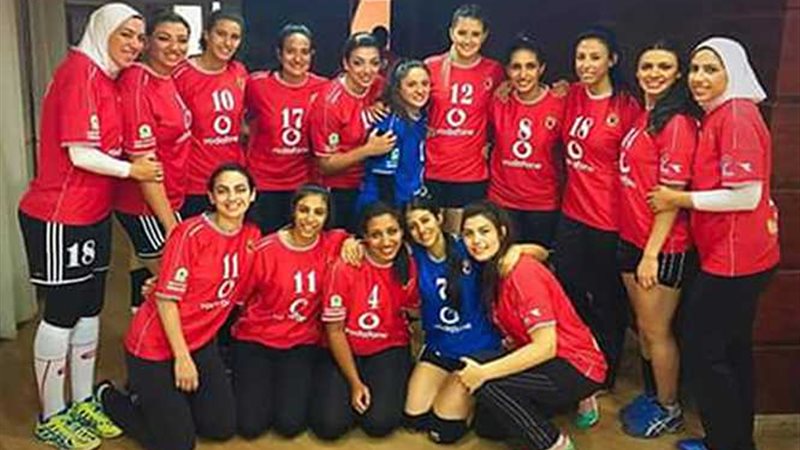 لقاء ودي بين فريقي