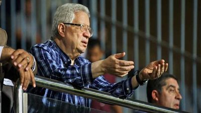 مرتضى يؤازر لاعبي الزمالك أمام سموحة