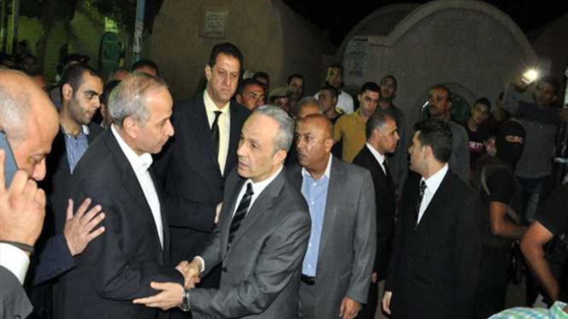 بالصور- جنازة شعبية