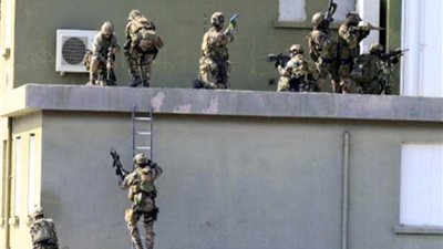 11 يمنيًا وكيانان على قائمة الإرهاب السعودية