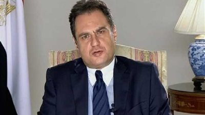 مصر تستعيد 8 قطع أثرية من فرنسا