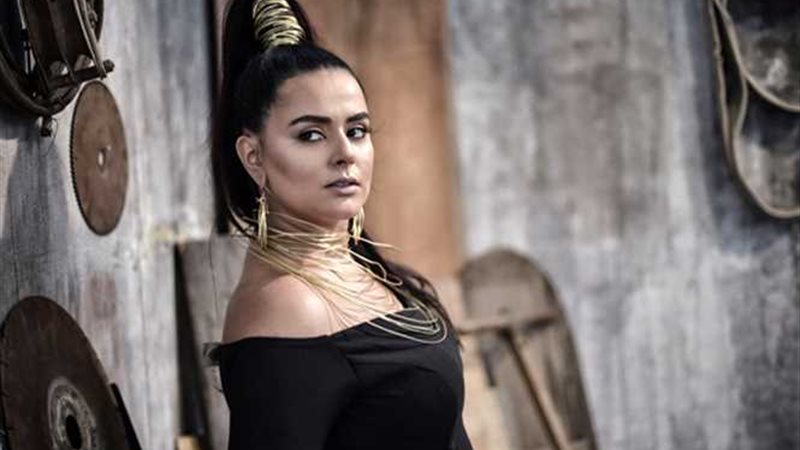 دينا الوديدي.. أيقونة