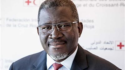 رئيس الصليب والهلال الأحمر يطالب بحل أزمة الروهينجا