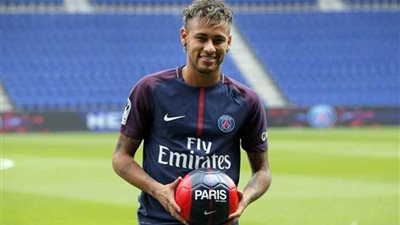 عقوبة قاسية بحق أغلى لاعب في العالم