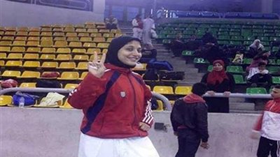 لاعبة الكاراتيه المصرية تهزم اسرائيل فى بطولة العالم