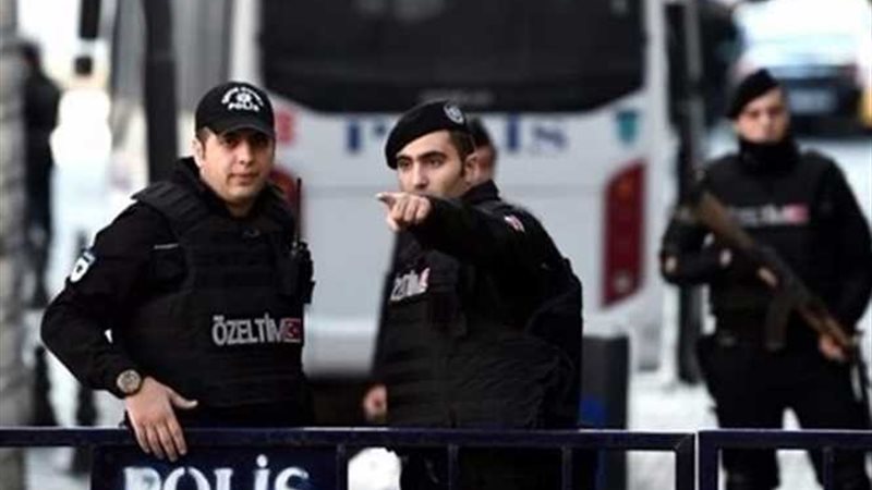 تركيا..اعتقال 121