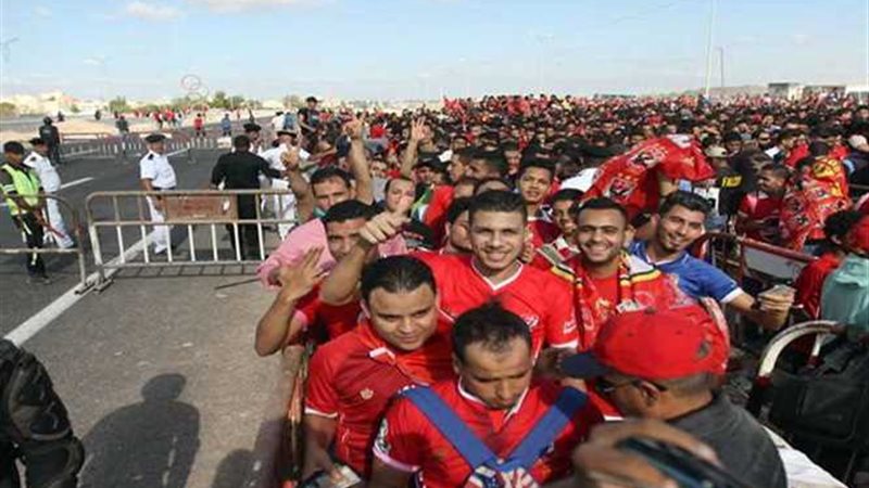 4 قطارات لنقل جماهير