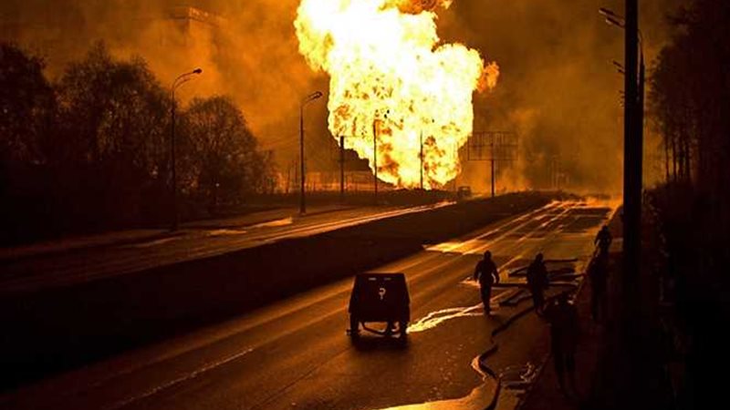 قتلى وجرحى في حريق