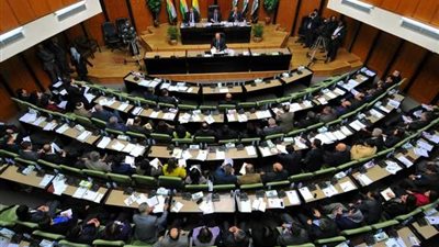 برلمان كردستان يصادق على توزيع سلطات بارزاني