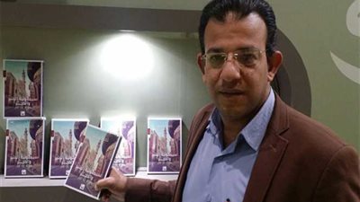 حفل توقيع «سيمفونية البشر والحجر» لمندور بمعرض الشارقة للكتاب 5 نوفمبر