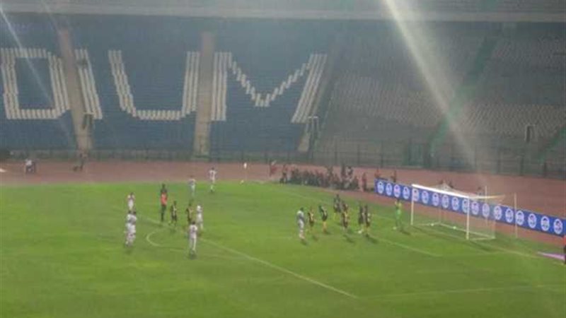 انطلاق مباراة الزمالك