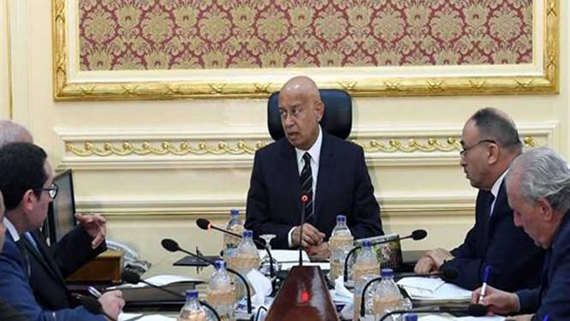 رئيس الوزراء يعتمد