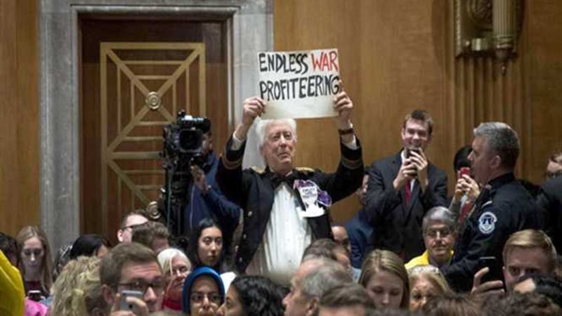 اشتعال الأجواء داخل