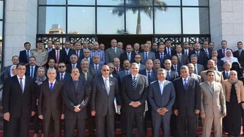 الحكومة: 5923 إجمالي