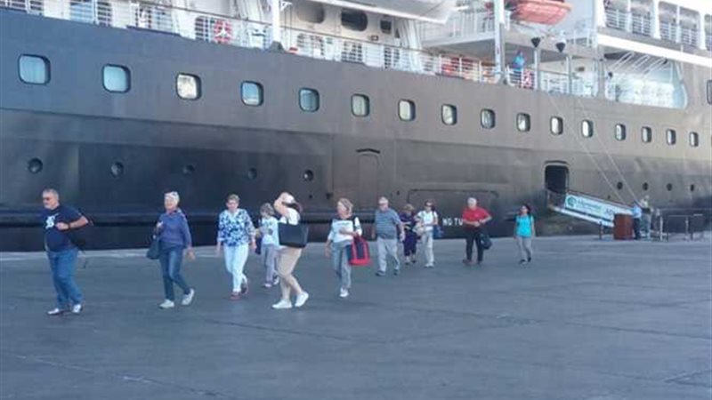 بالصور .. موانئ البحر