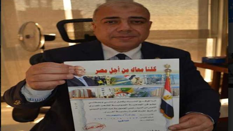 بالصور.. رئيس المترو