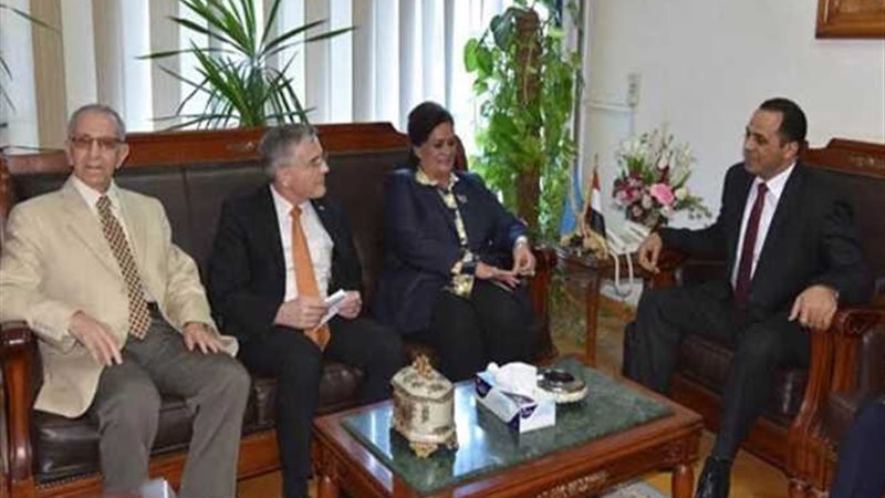 بالصور.. محافظ البحيرة