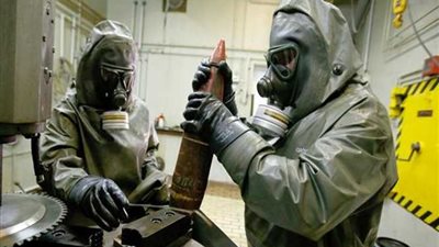 اتفاق روسي أمريكي بريطاني على حظر الأسلحة البيولوجية